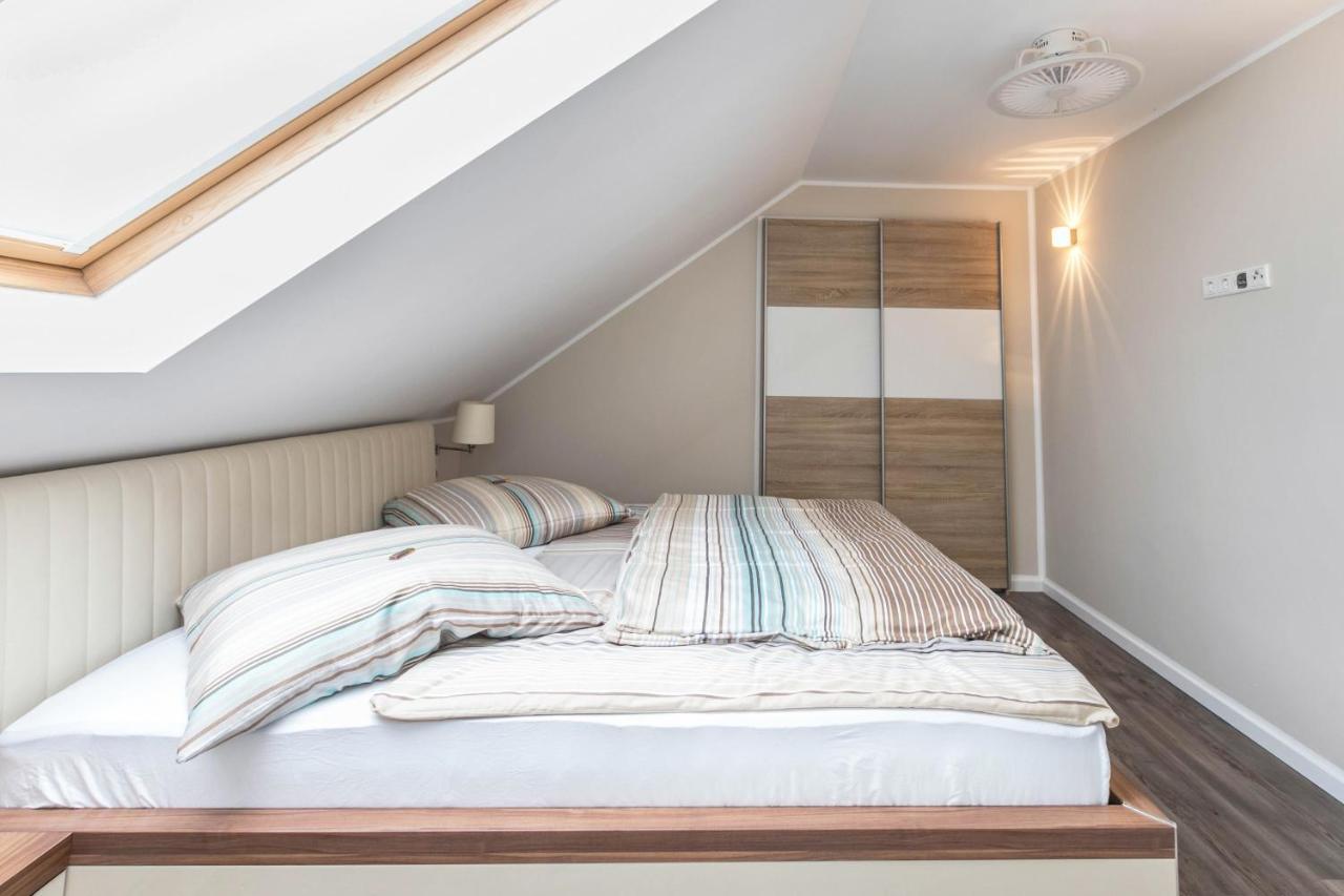 Uhse Wohlfuehloase Apartment Heide  Bagian luar foto